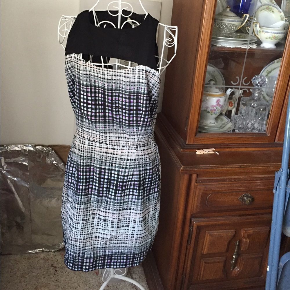 Jack by BB Dakota Plaid Cutout Back Sleeveless Dress NWT Size 4 - Picture 2 of 13